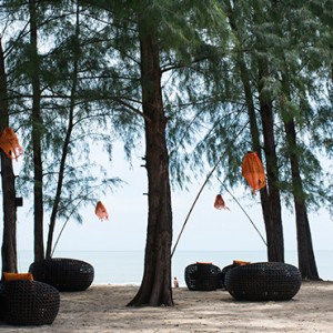 sands bar - Layana Resort Koh Lanta - luxury thailand honeymoon packages