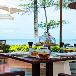 sundownder bar 2 - Layana Resort Koh Lanta - luxury thailand honeymoon packages