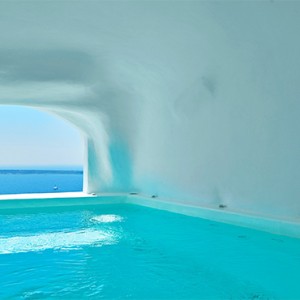 Charisma Suites Santorini - Luxury Greece Honeymoon packages - Charisma Pool suite with Caldera view pool