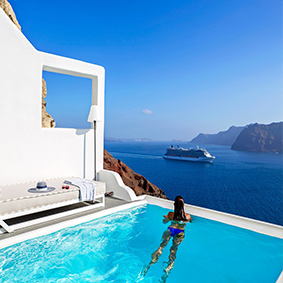 Charisma Suites Santorini - Luxury Greece Honeymoon packages - thumbnail
