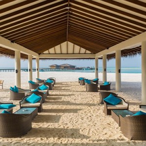 Cocoon Maldives - Luxury Maldives Honeymoon Packages - beach seating