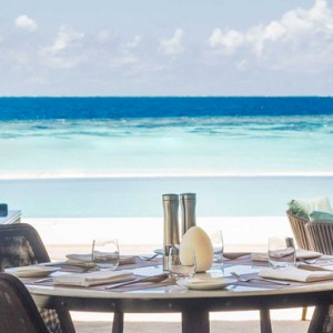 dining - st regis maldives vommuli - luxury maldives holidays