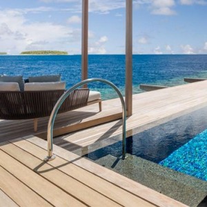 overwater st regis suite 2 - st regis maldives vommuli - luxury maldives holidays