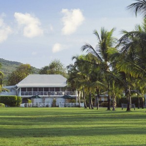 avenue lawn 2 - nisbet plantation beach club - luxury st kitts and nevis honeymoon packages