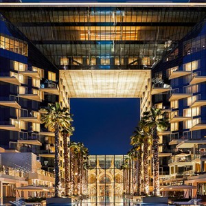 exterior at night - FIVE Palm jumeirah Dubai - Luxury Dubai Honeymoon Packages
