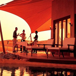 Al Maha Resort and Spa - Luxury Dubai Honeymoon Packages - Emirates suite dining