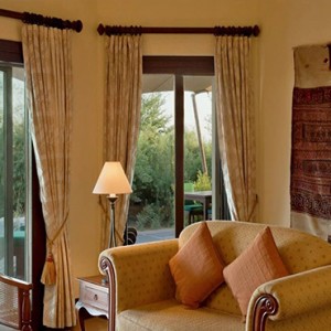 Al Maha Resort and Spa - Luxury Dubai Honeymoon Packages - Royal suite living area