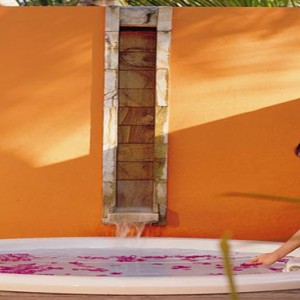 Angsana Ihuru Island - Luxury Maldives Honeymoon Packages - spa pool