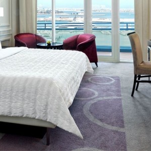 Club Sea View - Le Meridien Mina seyahi - Luxury dubai Honeymoon Packages