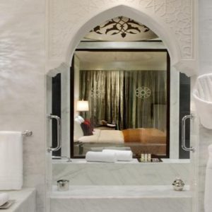 Dubai Honeymoon Packages Jumeirah Zabeel Saray Deluxe Double Arabian Sea View Bathroom