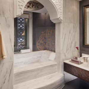 Dubai Honeymoon Packages Jumeirah Zabeel Saray Deluxe King Arabian Sea View Bathroom