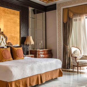 Dubai Honeymoon Packages Jumeirah Zabeel Saray Grand Imperial Suite Bedroom