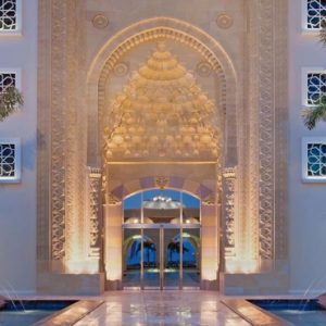 Dubai Honeymoon Packages Jumeirah Zabeel Saray Hotel Entrance