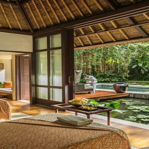 Four Seasons Bali at Sayan - Luxury Bali Honeymoon Packages - spa treatment room