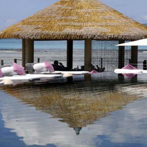 Le Domaine de L'Orangeraie - Luxury seychelles honeymoon packages - Outdoor main pool