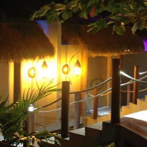 Le Domaine de L'Orangeraie - Luxury seychelles honeymoon packages - villas de charme entrance