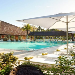 The Ravenala Attitude - Luxury mauritius honeymoon packages - pool3