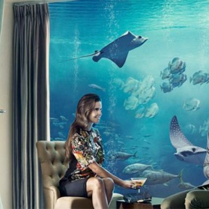 Underwater Suite - Atlantis The Palm dubai - Luxury dubai honeymoon packages