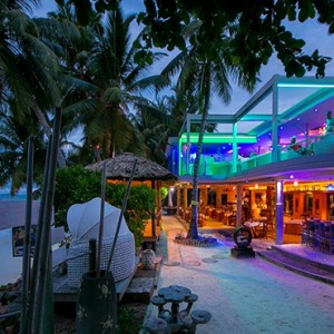 bar - le duc de praslin - luxury seychelles honeymoon packages