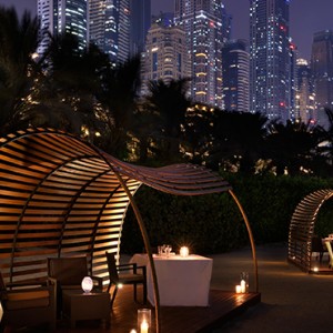 beach bar and grill 2 - One and Only Royal Mirage - Luxury Dubai Honeymoon Packages