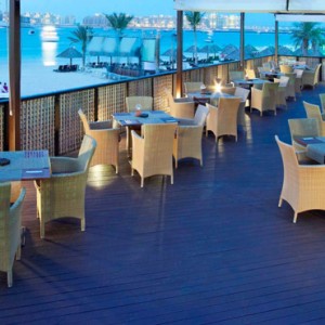 dining- Le Meridien Mina seyahi - Luxury dubai Honeymoon Packages