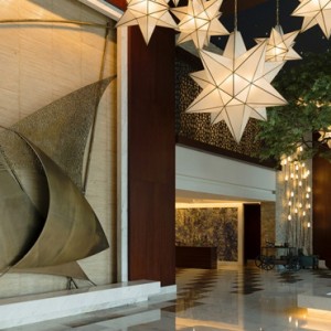 lobby - sofitel dubai jumeirah beach - luxury dubai honeymoon packages