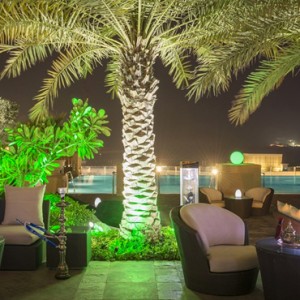 lounge 2 - sofitel dubai jumeirah beach - luxury dubai honeymoon packages