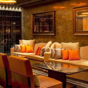 lounge - Grosvenor House Dubai - Luxury Dubai Honeymoon Packages