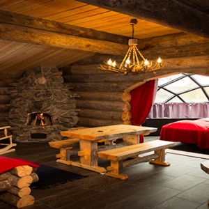 Kakslauttanen Arctic Resort - Luxury Finland Honeymoon Packages - Kelo Glass igloos interior