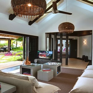 Luxury Mauritius Honeymoon Packages - Lux* Belle Mare - Beachfront Villa living area