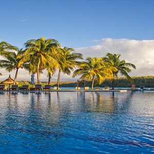 Mauritius Honeymoon Packages Shandrani Beachcomber Resort & Spa Infinity Pool