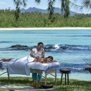 Mauritius Honeymoon Packages Shangri La's Le Touessrok Resort And Spa Spa Massage Outdoors