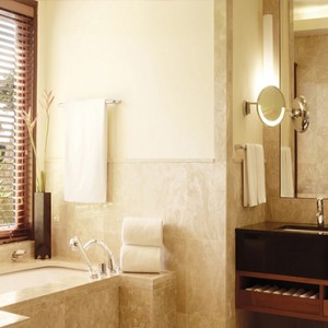 Mauritius Honeymoon Packages Shanti Maurice Resort & Spa Junior Suite Beach Access Bathroom