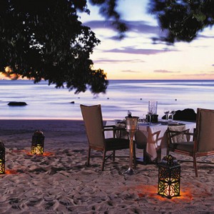 Mauritius Honeymoon Packages The Oberoi Mauritius Candlelit Dinner On The Beach