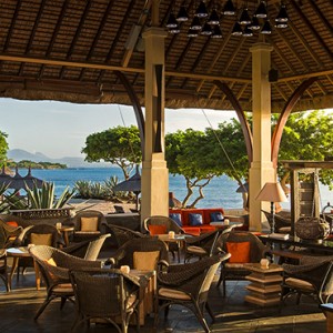 Mauritius Honeymoon Packages The Oberoi Mauritius Main Bar