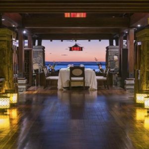 Mauritius Honeymoon Packages JW Marriott Mauritius Resort Candlelit Dining1