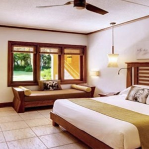 Mauritus Honeymoon Packages Heritage Awali Golf & Spa Resort Deluxe Room Garden View Bedroom