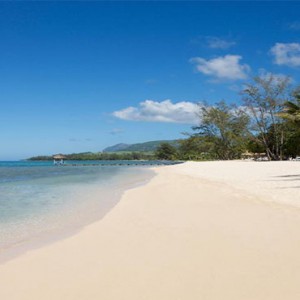 Outrigger Mauritius Beach Resort - Luxury Mauritius Honeymoon Packages - Beach