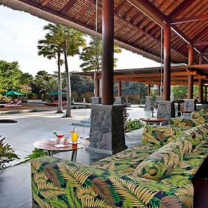 Amarterra Villas Bali Nusa Dua - Luxury Bali Honeymoon Packages - Restaurant pool view