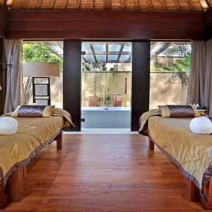Amarterra Villas Bali Nusa Dua - Luxury Bali Honeymoon Packages - Spa treatment room