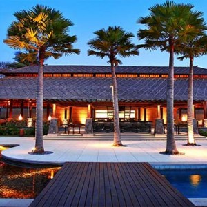 Amarterra Villas Bali Nusa Dua - Luxury Bali Honeymoon Packages - Terra Terrace Restaurant and Bar