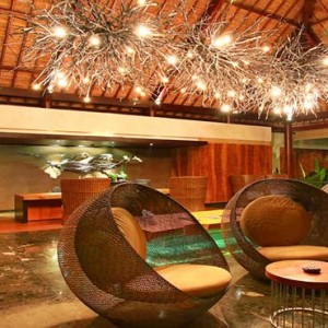 Amarterra Villas Bali Nusa Dua - Luxury Bali Honeymoon Packages - lobby and reception