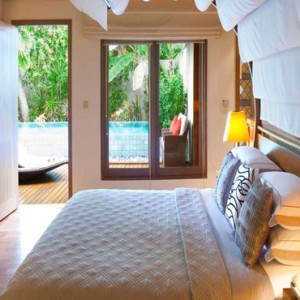 Baros Maldives - Luxury Maldives Honeymoon Packages - Baros Residence bedroom