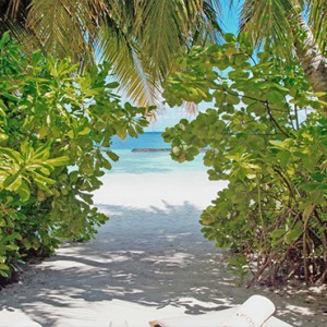 Baros Maldives - Luxury Maldives Honeymoon Packages - Beach view