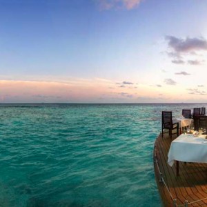 Baros Maldives - Luxury Maldives Honeymoon Packages - Restaurant view6