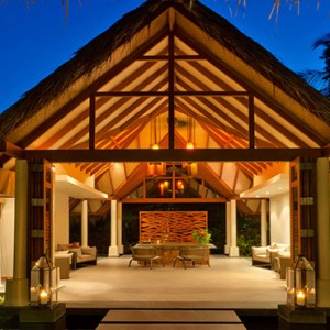 Baros Maldives - Luxury Maldives Honeymoon Packages - Spa entrance lobby