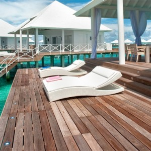 Diamonds Athuruga - Luxury Maldives Honeymoon Packages - overwater villas1