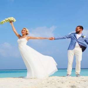 Hurawalhi Island - Luxury Maldives Honeymoon Packages - Wedding