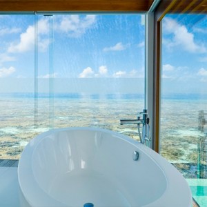 Kandolhu Maldives - Luxury Maldives Honeymoon Packages - Ocean Pool Villa bathroom