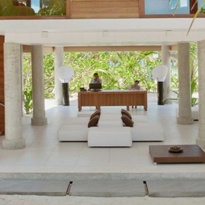 Kandolhu Maldives - Luxury Maldives Honeymoon Packages - Reception